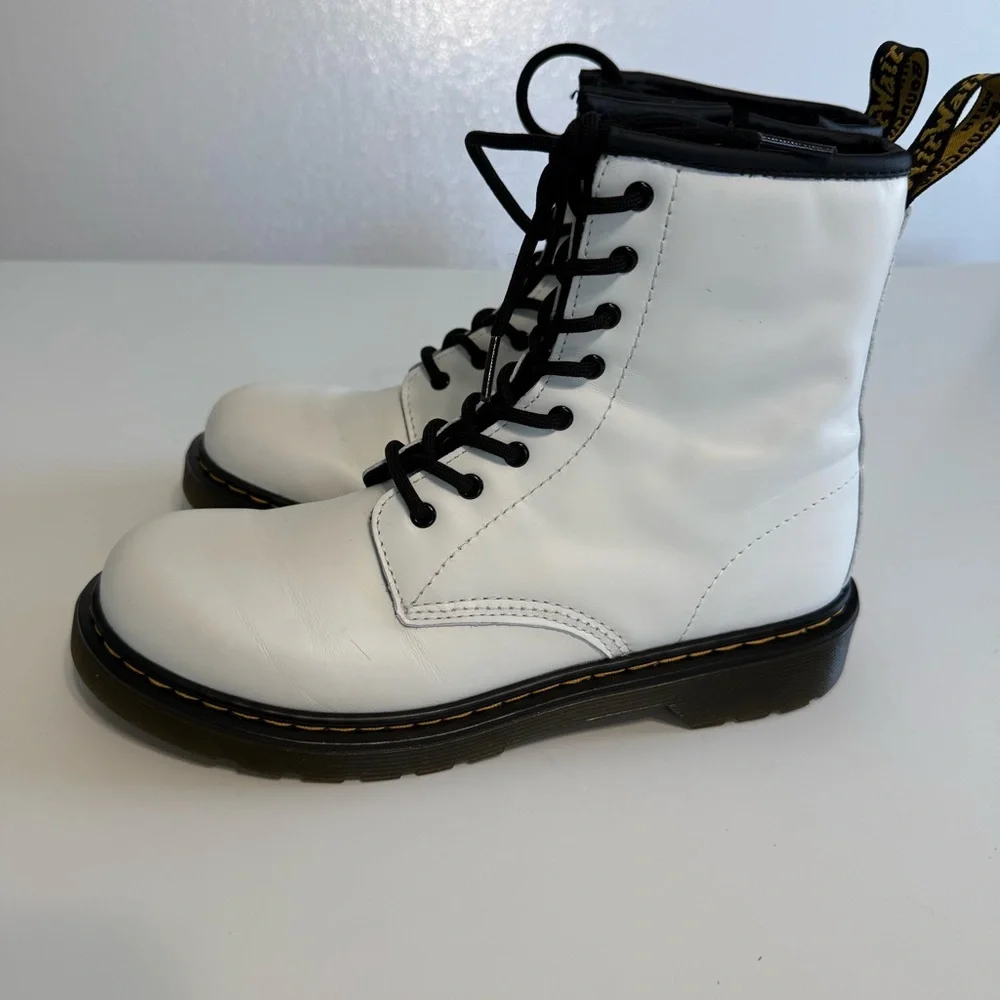 Dr. Martens 1460Y Combat Boots Women Size 6 Zipper Up Leather Bouncing Sole - Picture 3 of 14